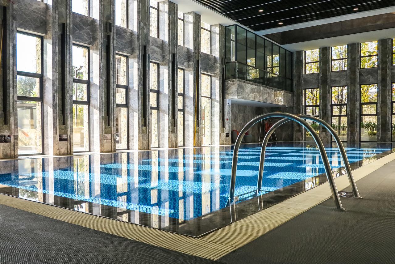 Ven.Courtyard Hotel Guiyang  Bagian luar foto